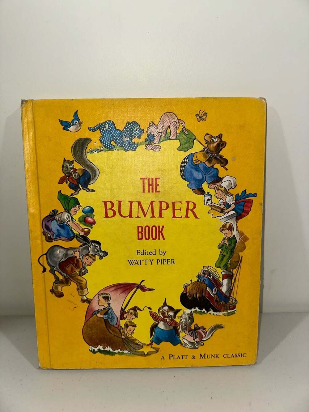 The Platt & Munk Co. The Bumper Book by Watty Piper Vintage Childrens Book